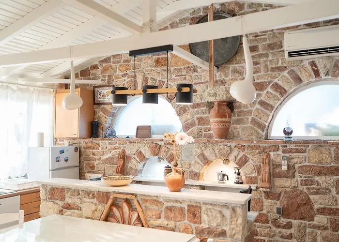 The Stone Nest * Koroni (Messinia)